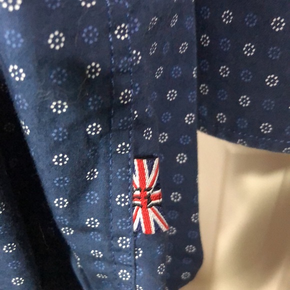 Long sleeve button down shirt S19 38/39T - Picture 4 of 9